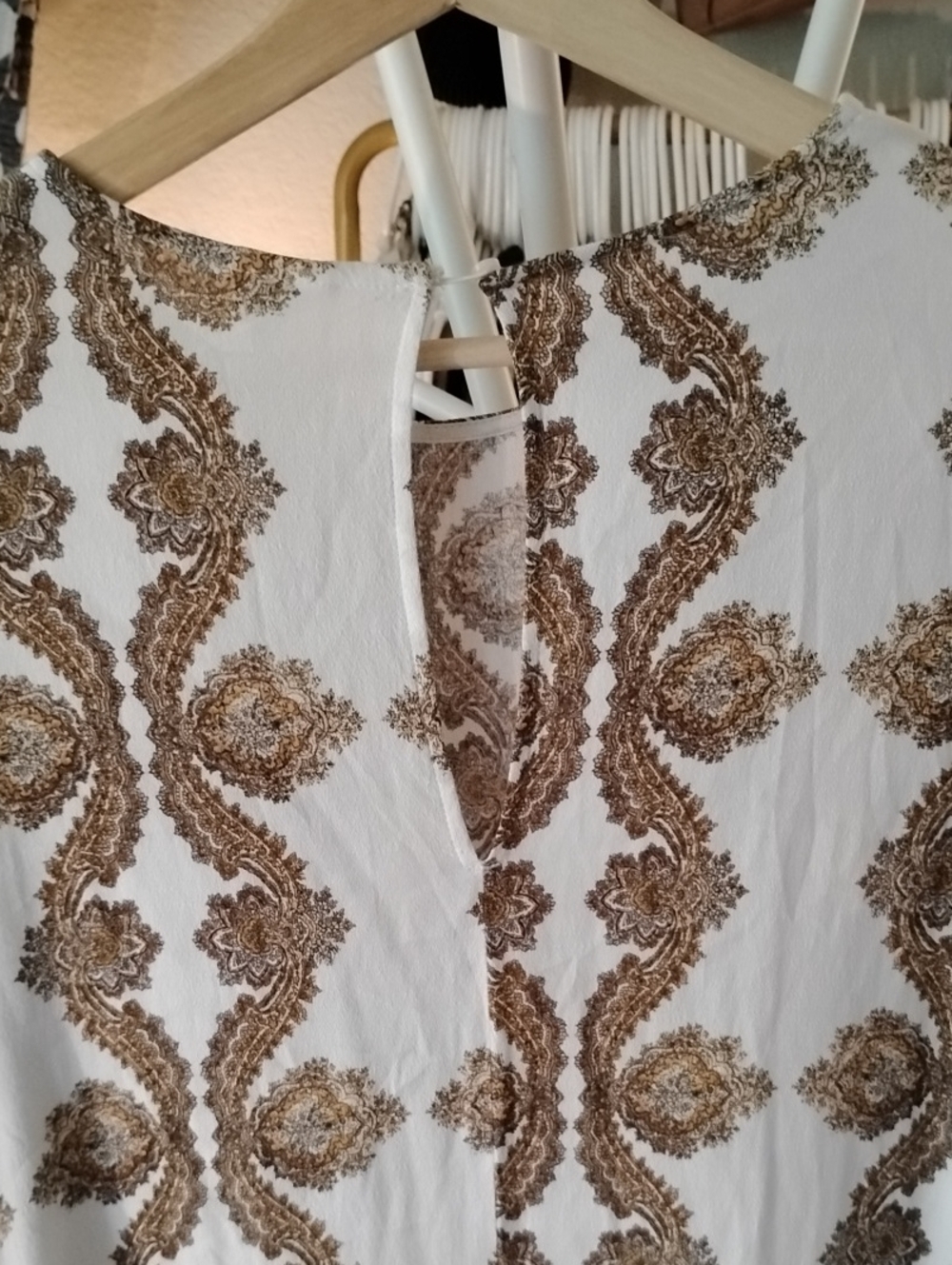 H&M Cream Shift Dress with Brown Baroque Print - Picture 7 of 7